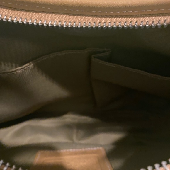 Coach tan shoulder bag - Picture 10 of 13